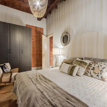 Modern Comfort In The Heart Of